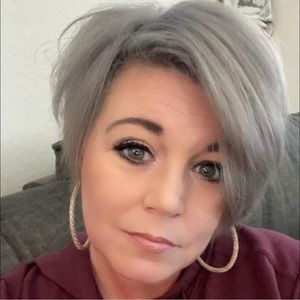 Meet your Posher, Katina kat